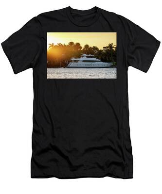 Superyacht At Sunset On The Water Miami Scene T-Shirt
