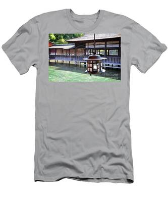 Itsukushima Shrine T-Shirts