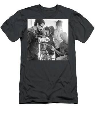 Movie Camera T-Shirts