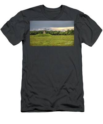 Mound Gazebo Indian Mountains T-Shirts