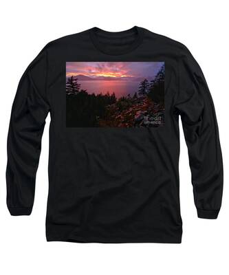 Howe Sound Long Sleeve T-Shirts