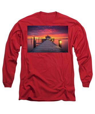 Roanoke Island Long Sleeve T-Shirts