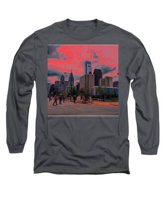 Philadelphia Cityscape Long Sleeve T-Shirts