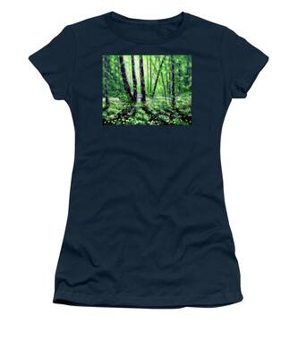 Fawn Lily Women's T-Shirts