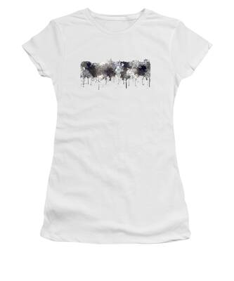 Victoria Tower Women's T-Shirts