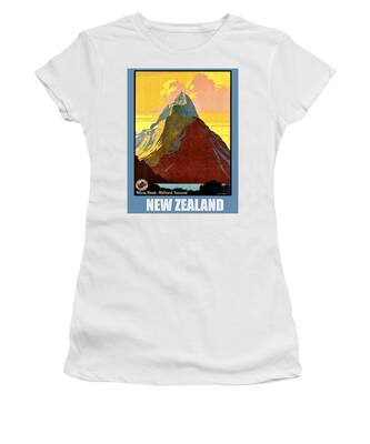 Mitre Peak Women's T-Shirts