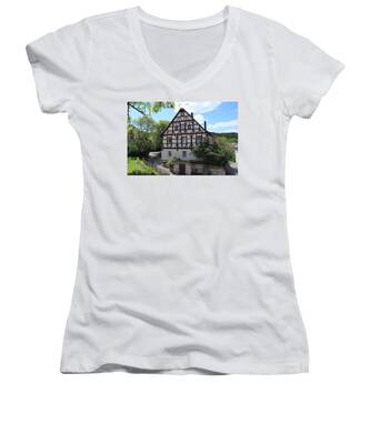 Real Estate Women's V-Neck T-Shirts