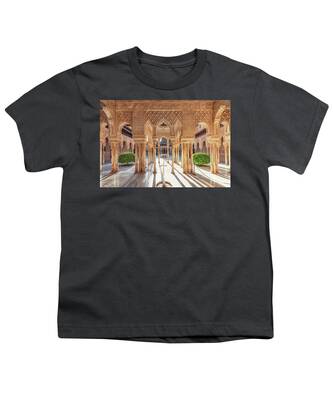 Islamic Architecture Youth T-Shirts