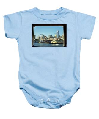 Seattle Skyline Framed Baby Onesies