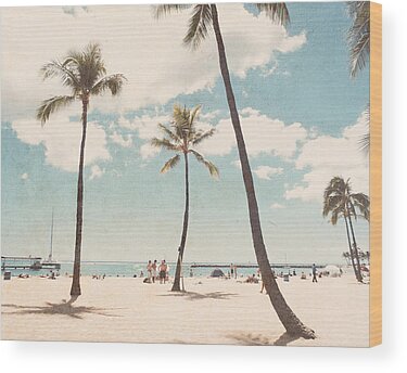 Waikiki Beach Wood Prints