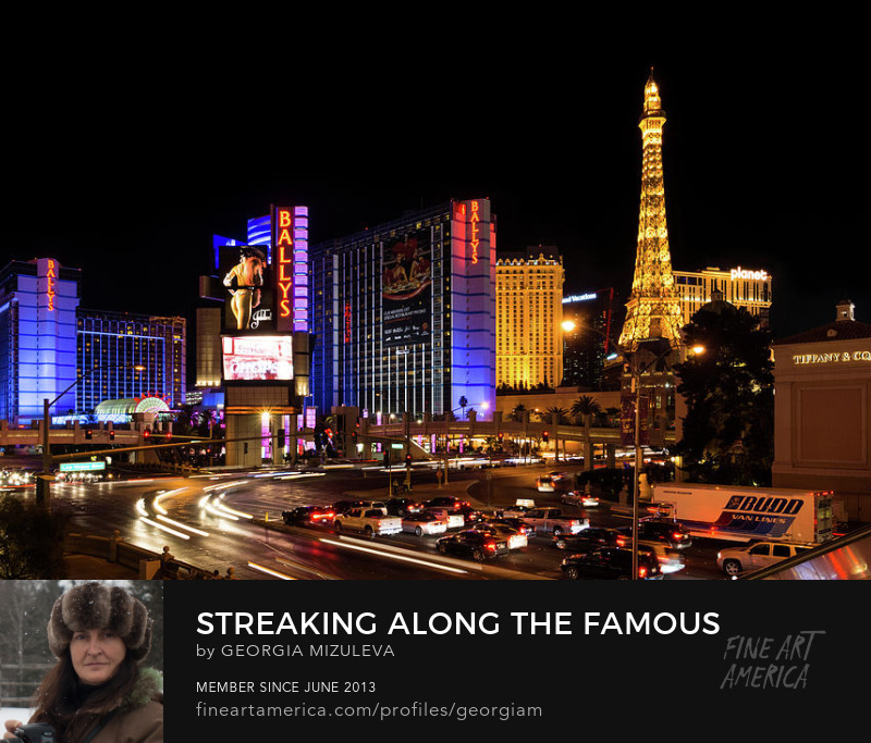 Streaking Along the Famous Las Vegas Strip Georgia Mizuleva Photography