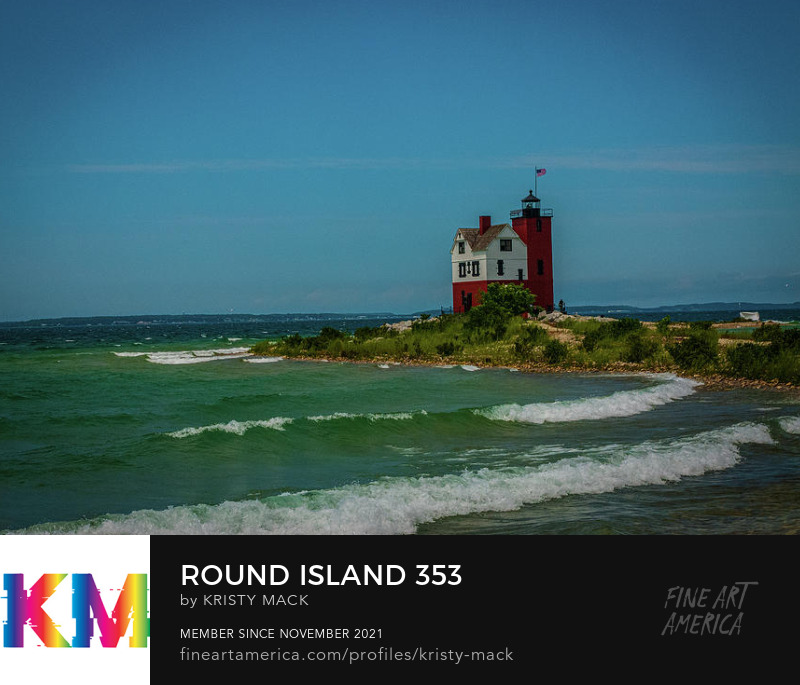 Round Island 353 by Kristy Mack