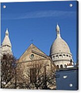 Outside The Basilica Of The Sacred Heart Of Paris - Sacre Coeur - Paris France - 01131 Acrylic Print