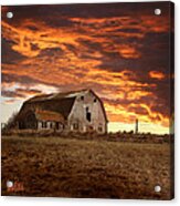 Barn On Highway 21 Acrylic Print