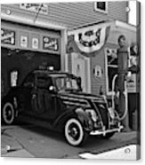 Tune-up And Wash At Ernie's Acrylic Print