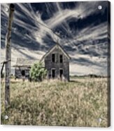 Last Clothes Dried, Final Holes Dug - Clothesline And Posthole Digger At Stensby Homestead In Nd Acrylic Print