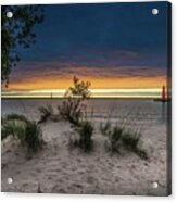 Muskegon Beach And Lighthouse Sunset Img_5857 Acrylic Print
