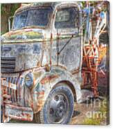 0281 Old Tow Truck Canvas Print
