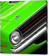 1970 Plymouth 'cuda 440 In Sassy Grass Green Canvas Print