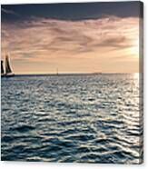 Beautiful Sunset Over The Ocean Waters Canvas Print