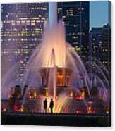 Buckingham Fountain With People For Scale Canvas Print