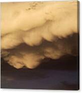 Cumulonimbus Mammatus Canvas Print