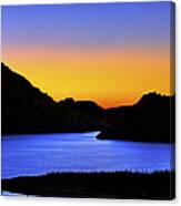 Looking Through The Quartz Mountains At Sunrise - Lake Altus - Oklahoma Canvas Print