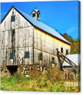 Milton Barn In Orton Canvas Print