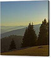 Mountain Panorama At Sunset With Beautiful Sun Glare Canvas Print