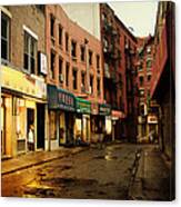 New York City - Rainy Afternoon - Doyers Street Canvas Print
