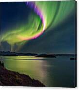 Northern Lights Over Thingvallavatn Or Canvas Print