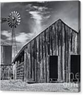 Old Barn No Wind Canvas Print