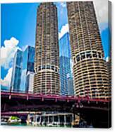 Picture Of Chicago Marina City Corncob Buildings Canvas Print
