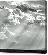 Pikes Peak Through Veil Of Sunrays Canvas Print