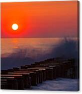 Breaking Wave At Sunrise Canvas Print