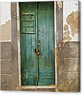 Weathered Green Door Of Serpa Canvas Print
