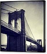 Brooklyn Bridge In Black And White Canvas Print