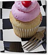 Cupcake With Heart On Checker Plate Canvas Print