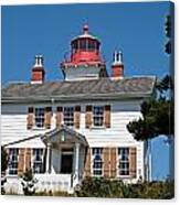 Yaquina Bay Lighthouse Canvas Print