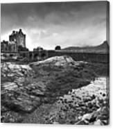 Eilean Donan Castle In The Highlands Of Scotland #1 Canvas Print