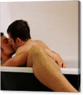 Kiss In The Bath Canvas Print