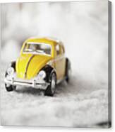 Toy Volkswagen Beetle In Snow #2 Canvas Print