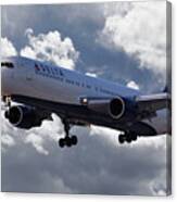 Delta Airlines Boeing 767 Canvas Print