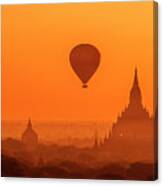 Bagan Pagodas And Hot Air Balloon Canvas Print