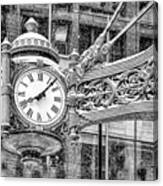 Chicago Marshall Field State Street Clock Black And White Canvas Print