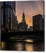 Early Morning Orange Sky On The Chicago Riverwalk Canvas Print