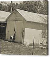 Faded Glory Old Dust Bowl Era Rundown House In Oklahoma Canvas Print