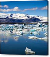Glacier Lagoon In Iceland Canvas Print