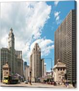 In The Middle Of Wacker And Michigan Canvas Print