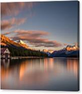 Maligne Lake Sunrise Canvas Print